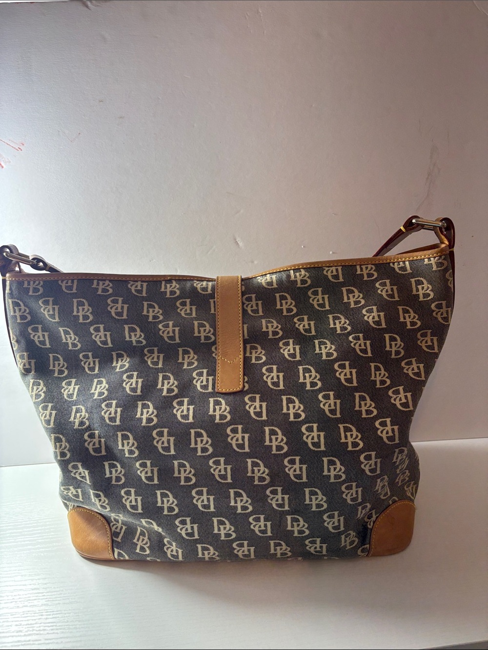 Dooney & Bourke Brown Monogram Canvas Shoulder  Bag with Tan Trim - Picture 3 of 7
